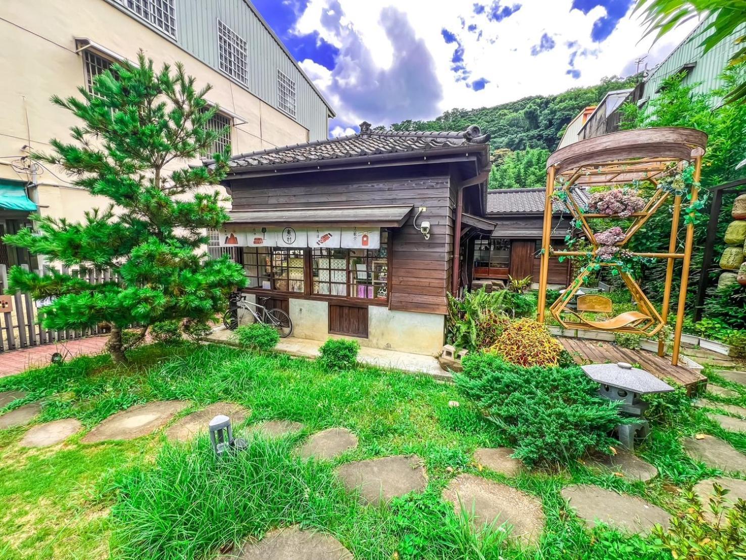 南庄東村宿舍nanzhuang Dongchon Homestay Екстериор снимка